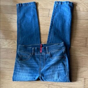 SPANX pull on Blue Denim Jeans size small